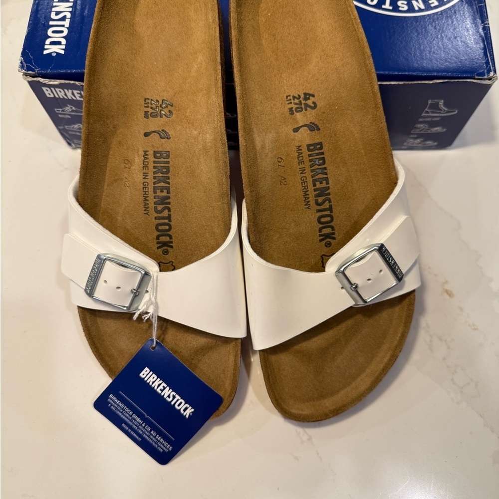 Birkenstock Madrid White Sandals with Red Soles and Silver Buckle NWT SZ 11 - Picture 5 of 10